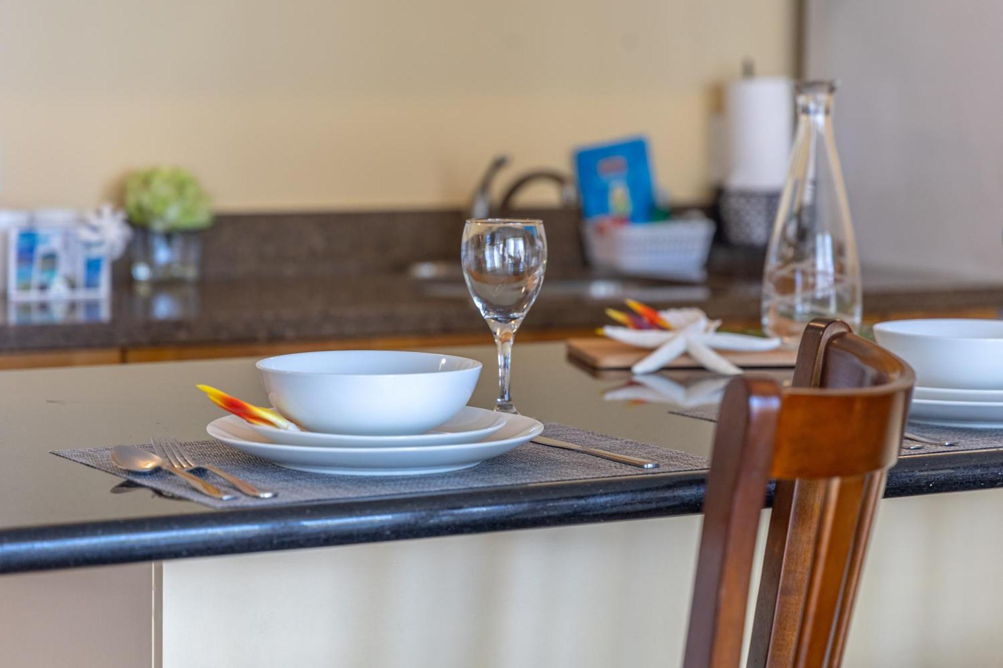 Beautiful 1Br, Steps To Waikiki Beach And Parking โฮโนลูลู ภายนอก รูปภาพ