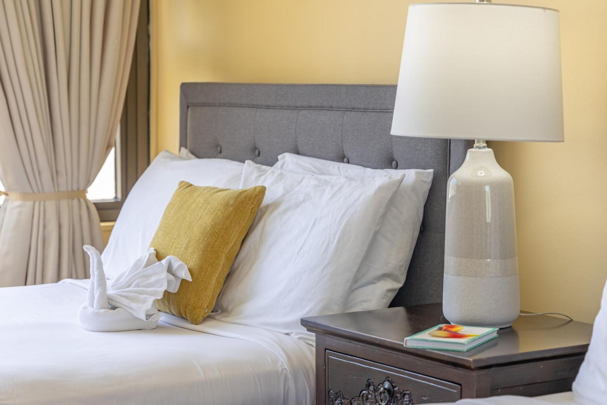 Beautiful 1Br, Steps To Waikiki Beach And Parking โฮโนลูลู ภายนอก รูปภาพ