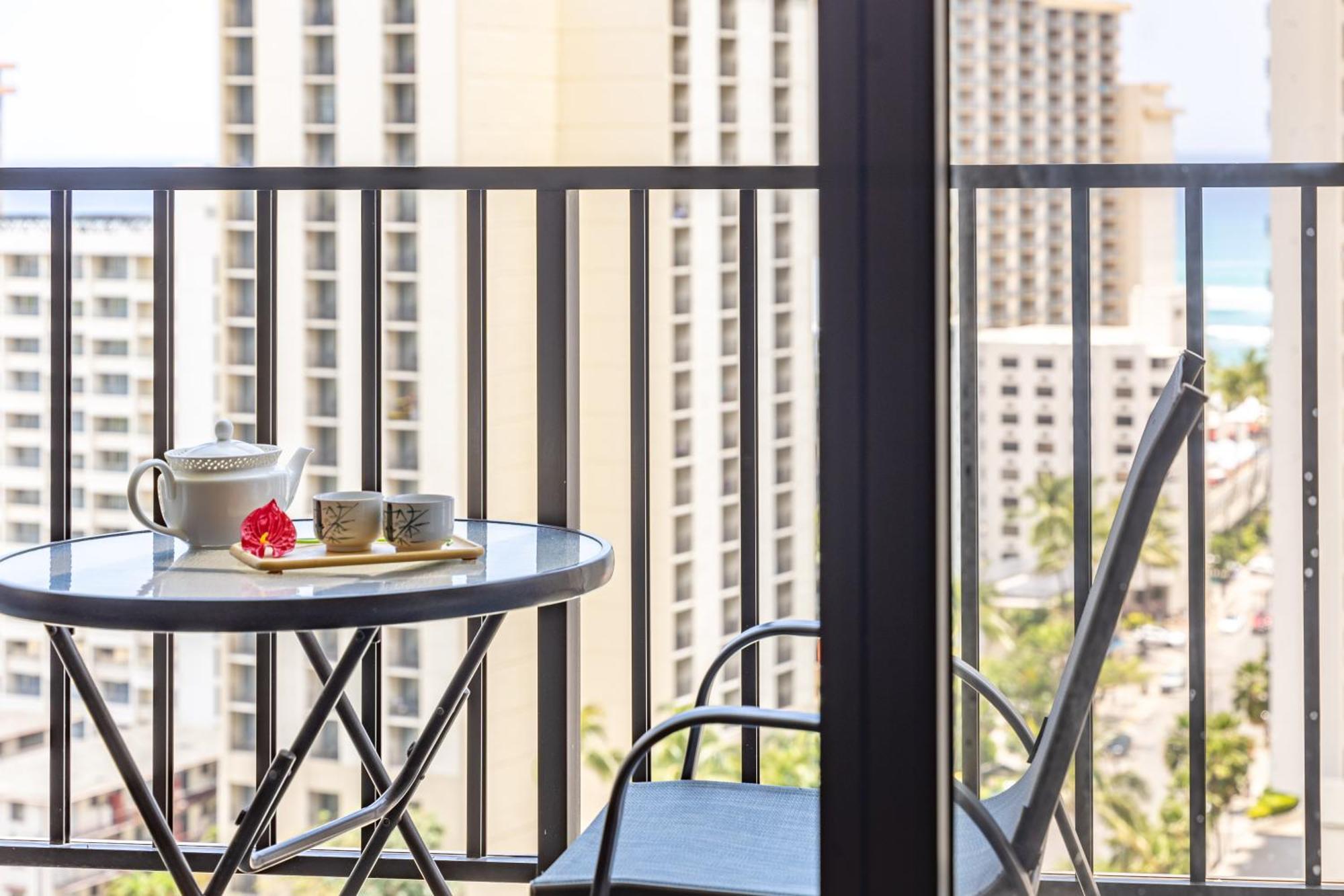 Beautiful 1Br, Steps To Waikiki Beach And Parking โฮโนลูลู ภายนอก รูปภาพ