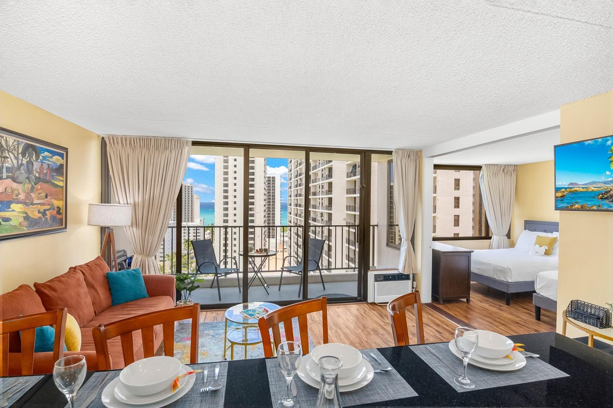 Beautiful 1Br, Steps To Waikiki Beach And Parking โฮโนลูลู ภายนอก รูปภาพ