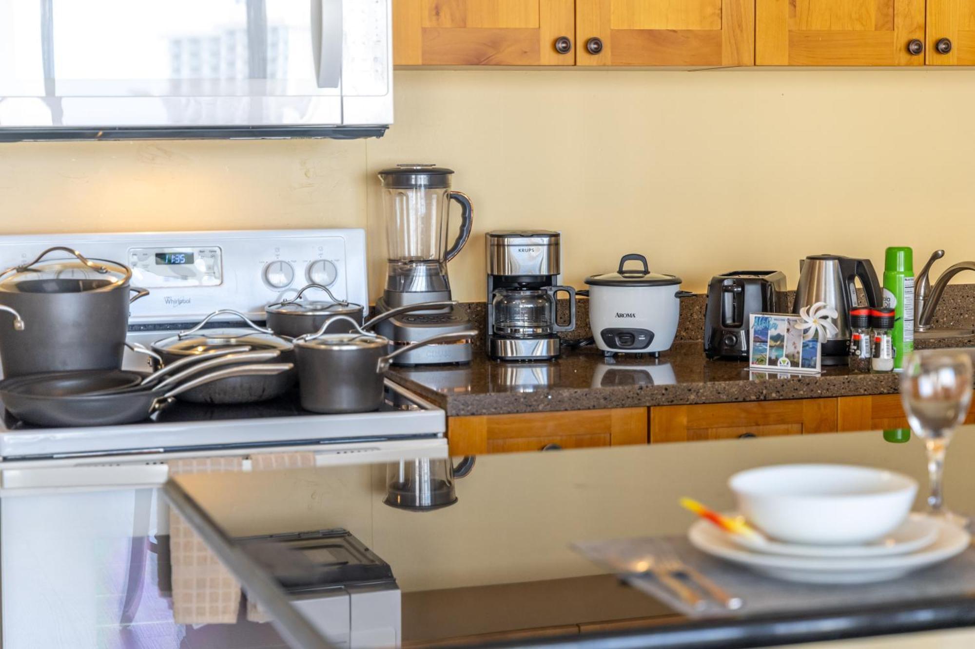 Beautiful 1Br, Steps To Waikiki Beach And Parking โฮโนลูลู ภายนอก รูปภาพ